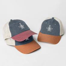 Pigment-dyed cap - White Logo