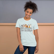 Unisex t-shirt - We CrossFit fur funsies!